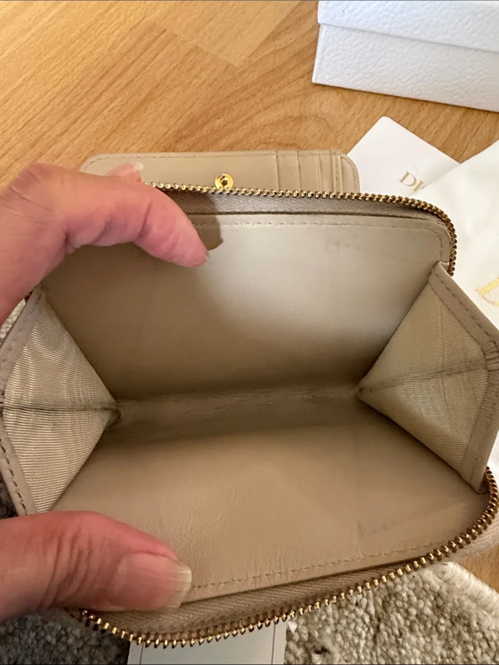 Jolie Scarlet wallet